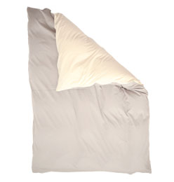 同じ生地の違う色にかえられます