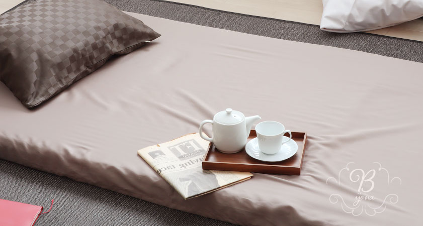 希少価値の高い超長綿の極細80番手糸で吸い付くような肌触りを